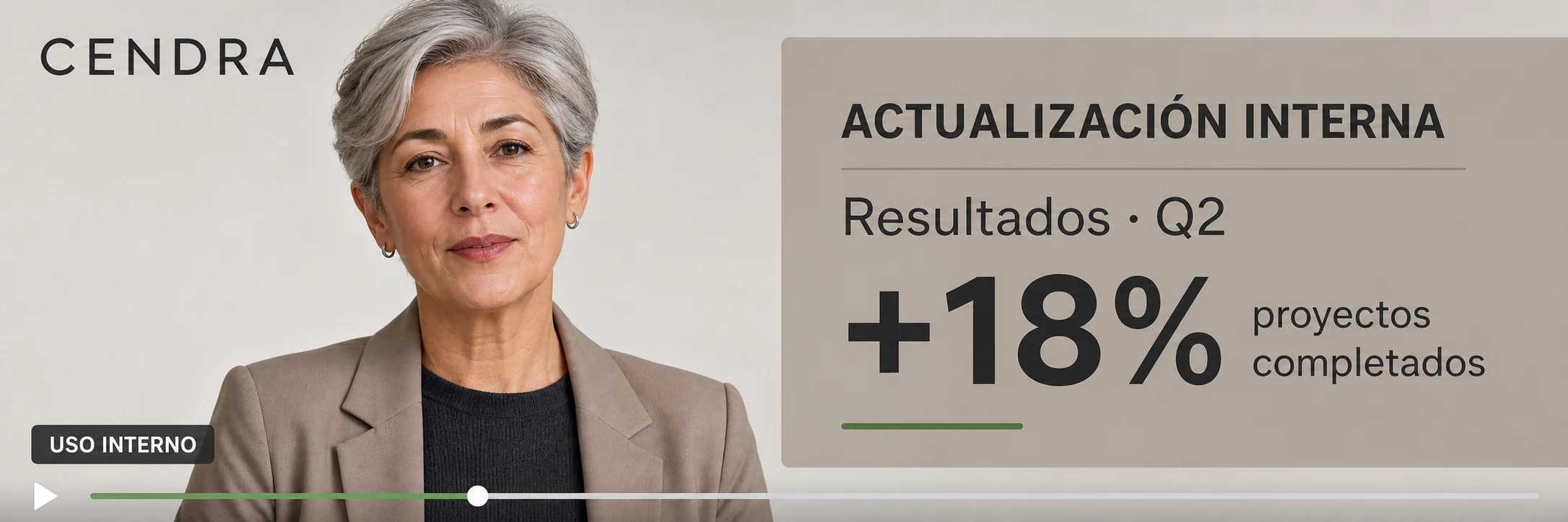 Portavoz digital senior de CENDRA presentando una actualización interna con resultados trimestrales